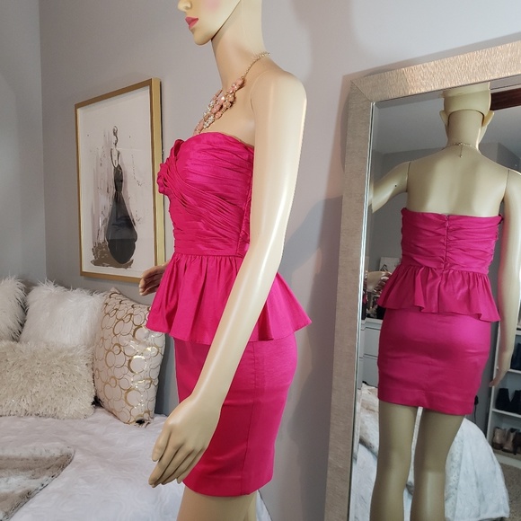 Forever 21 Strapless Mini dress - Picture 3 of 7